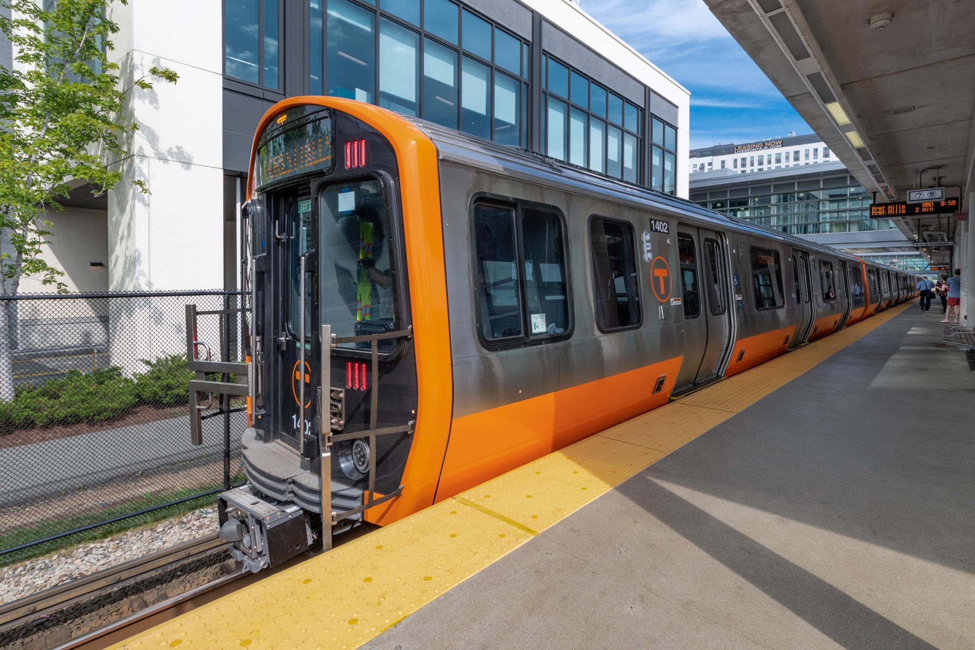 New Orange Line train at Assembly Station