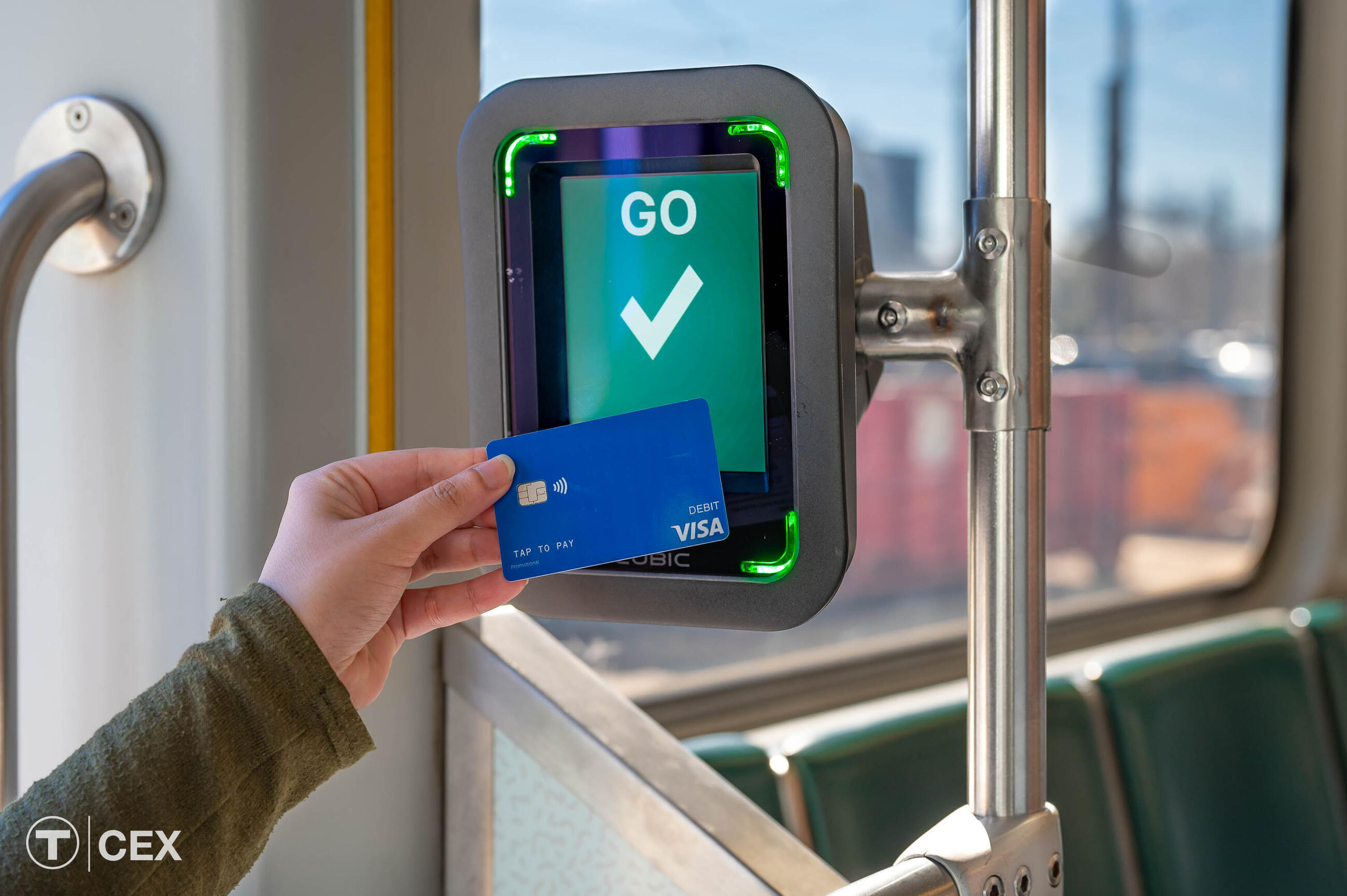 Contactless Card on Green Line